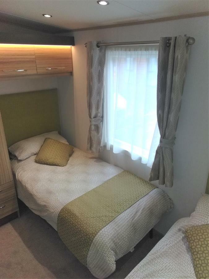 Honeydukes Holiday Lodge, Boat Of Garten, Aviemore Bagian luar foto