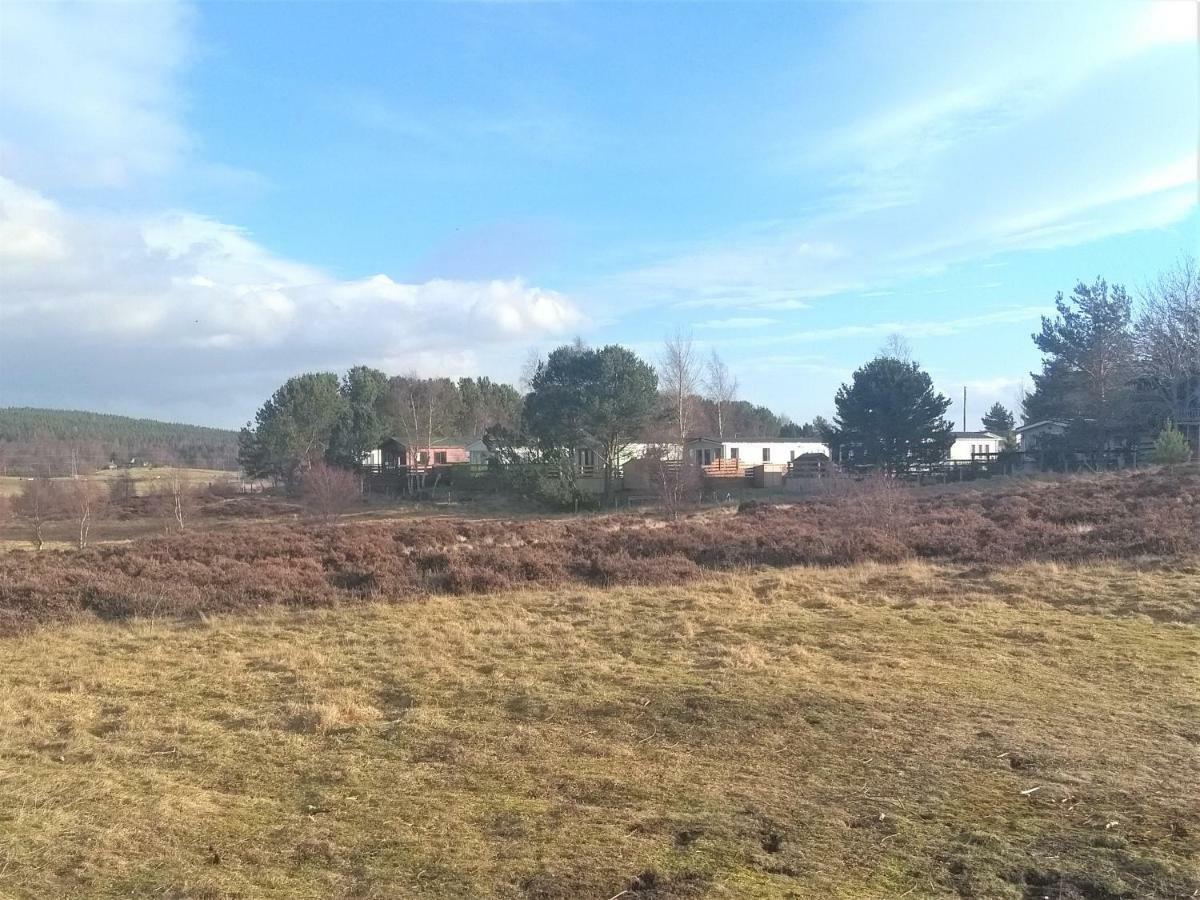 Honeydukes Holiday Lodge, Boat Of Garten, Aviemore Bagian luar foto